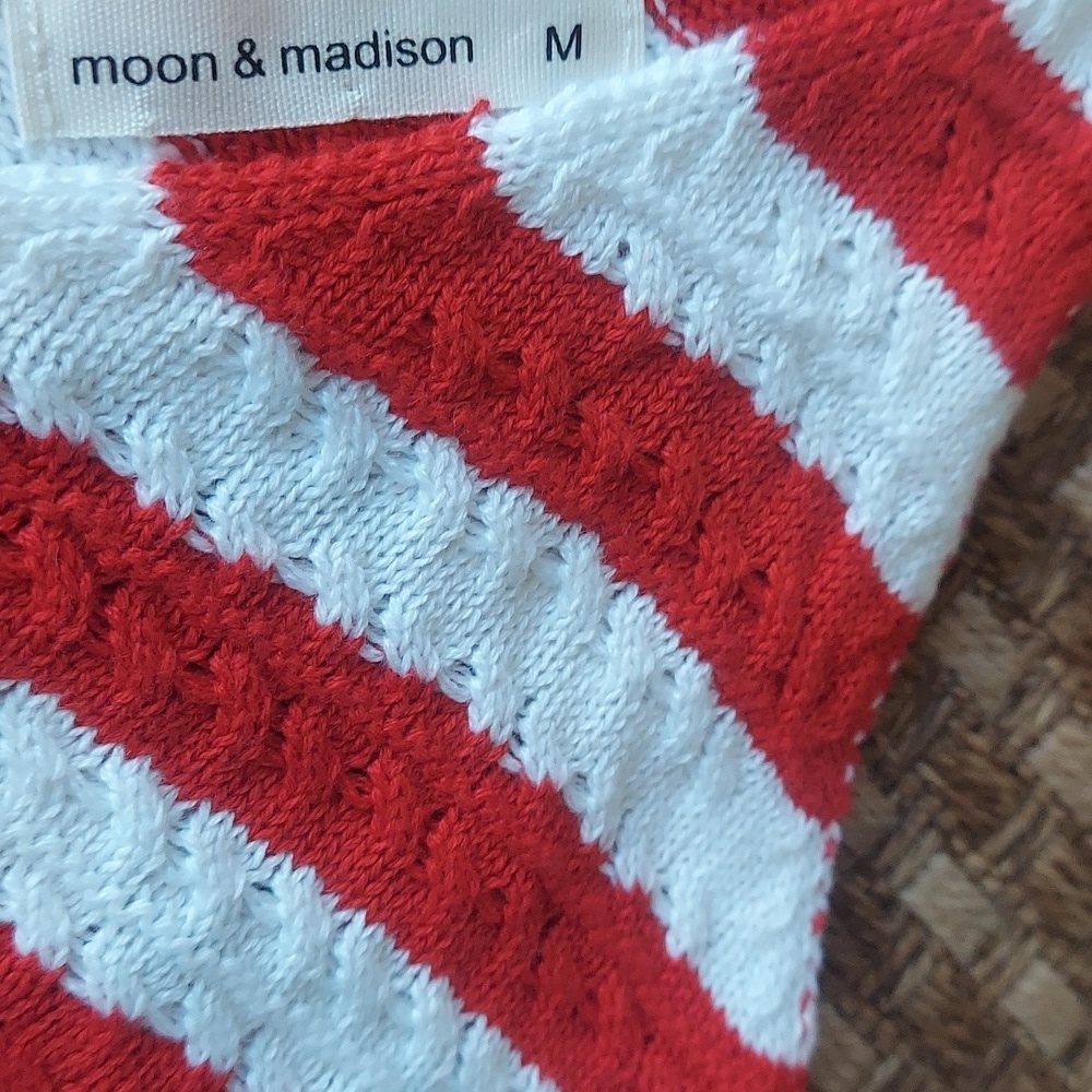 Moon & Madison Red, White and Blue American Flag Knit Sleeveless Tank - Picture 2 of 3